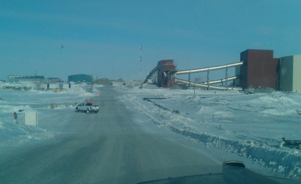 Ice Road Loads. Escort vehicles needed in diamond mines